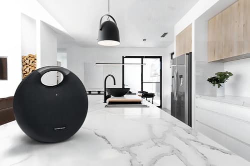 Bocina Harman Kardon Onyx Studio 6 Color Negro - 3